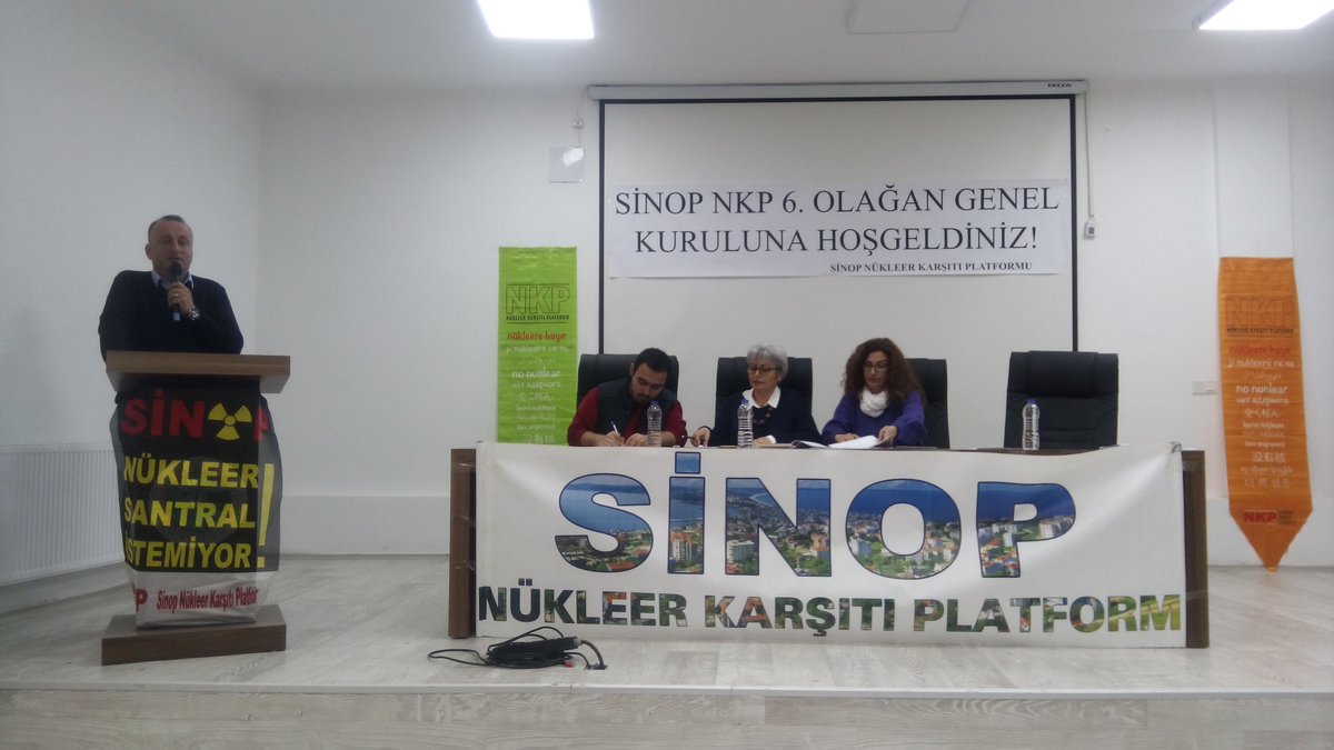 SinopNkp's tweet photo. Sinop Nükleer karşıtı platformun 6.Olağan Genel Kuruluna sözleriyle katkı sunan Sinop Belediye Başkanı Barış Ayhan, "Cesedimi çiğnemeden Sinop'a nükleer santral yapamazsınız" #NükleereHayır #Sinop https://t.co/acLQmsCFDO