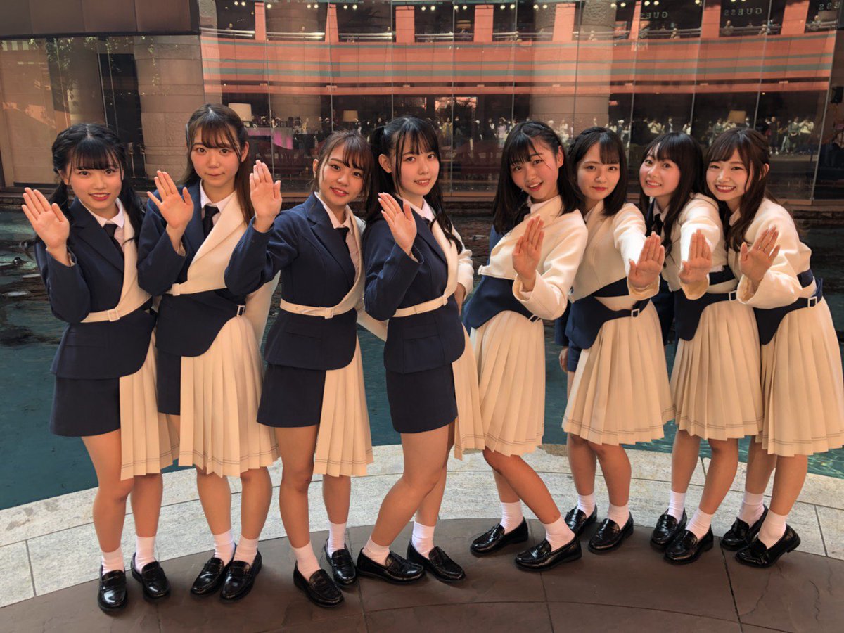 ラストアイドルファミリー公式 A Twitter キャナルシティ博多 ありがとうございました 新曲 大人サバイバー 少人数ver 初パフォーマンスでした また福岡にも来れるように頑張ります ラストアイドル 大人サバイバー