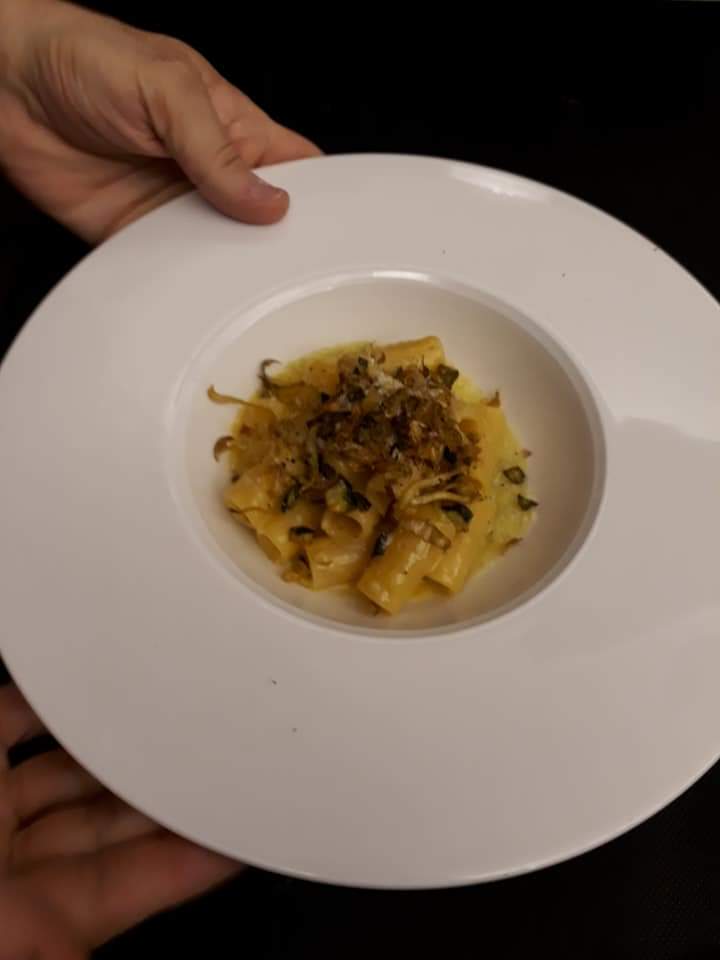 ELecchini's tweet image. Pronti per il #CarbonaraDay #carbonarachallenge l'anno scorso la mia squadra vinse con la carbonara vegetariana, quest'anno classica? Vegan? Alternativa?