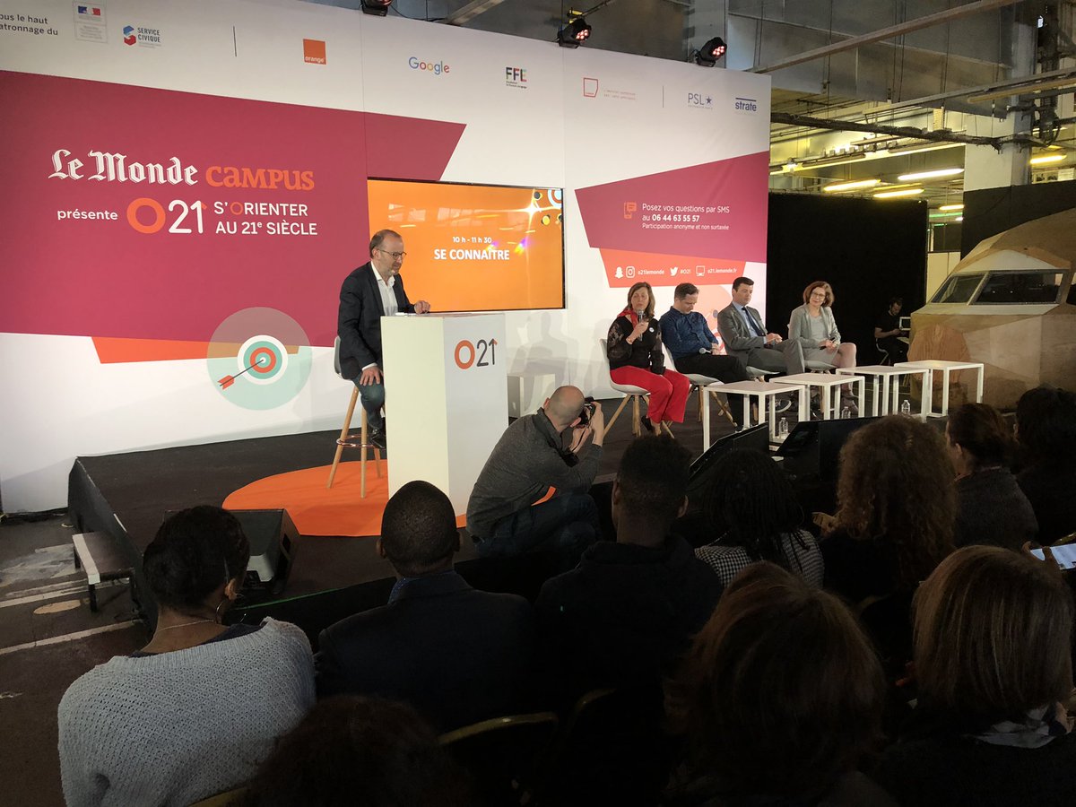 jeromesturla's tweet image. O21 c’est parti ! @AfevFrance @LabAfev #Democampus