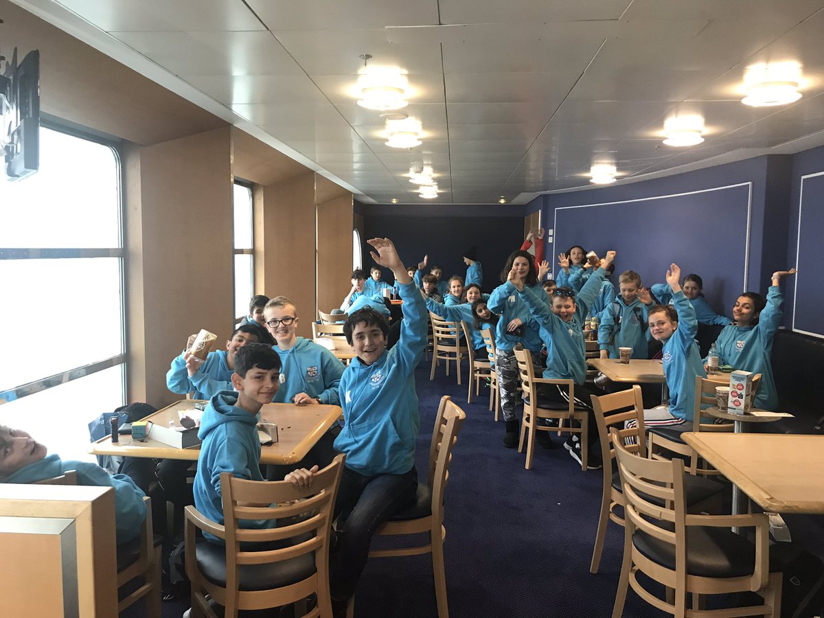 HGSport1's tweet image. No better way to top off a fantastic week with our awards ceremony #awesomeweek #HGSkitrip19