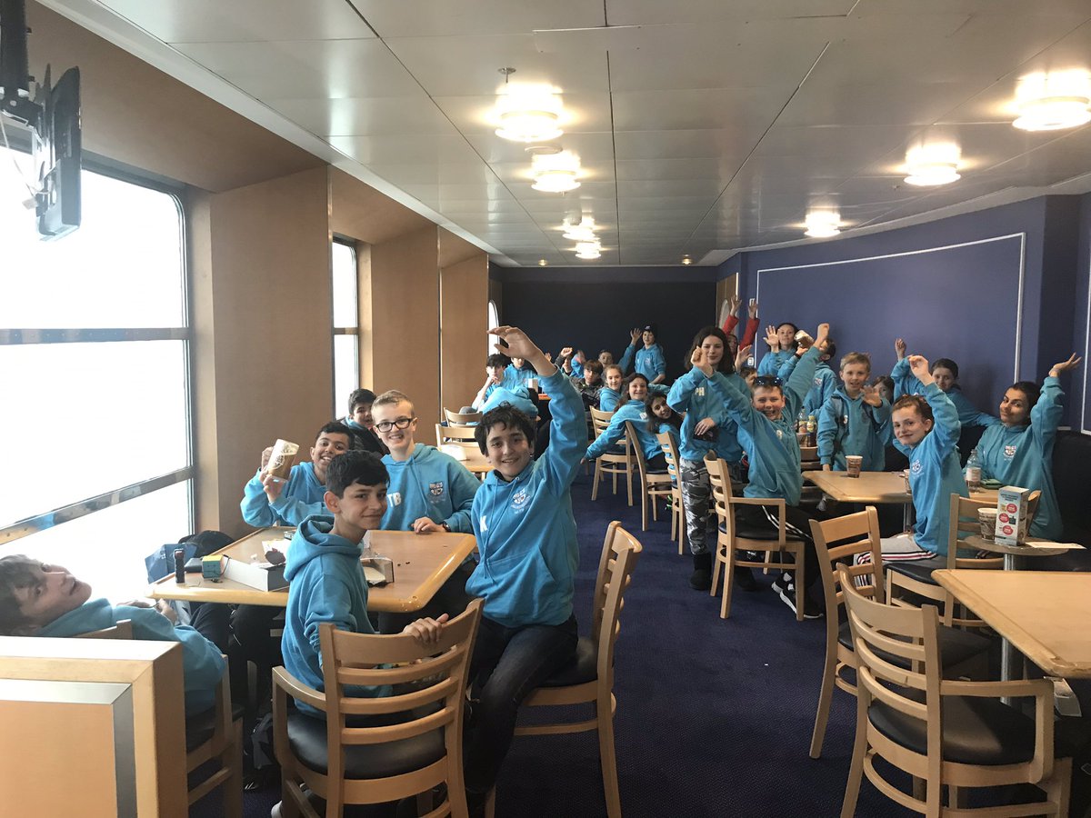 HGSport1's tweet image. No better way to top off a fantastic week with our awards ceremony #awesomeweek #HGSkitrip19