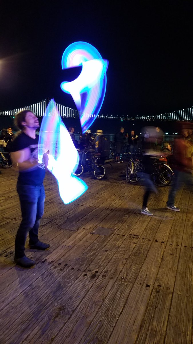 AbramClark's tweet photo. :) #bikeParty #SFBikeParty @SFBikeParty https://t.co/3l7vzgMgWQ