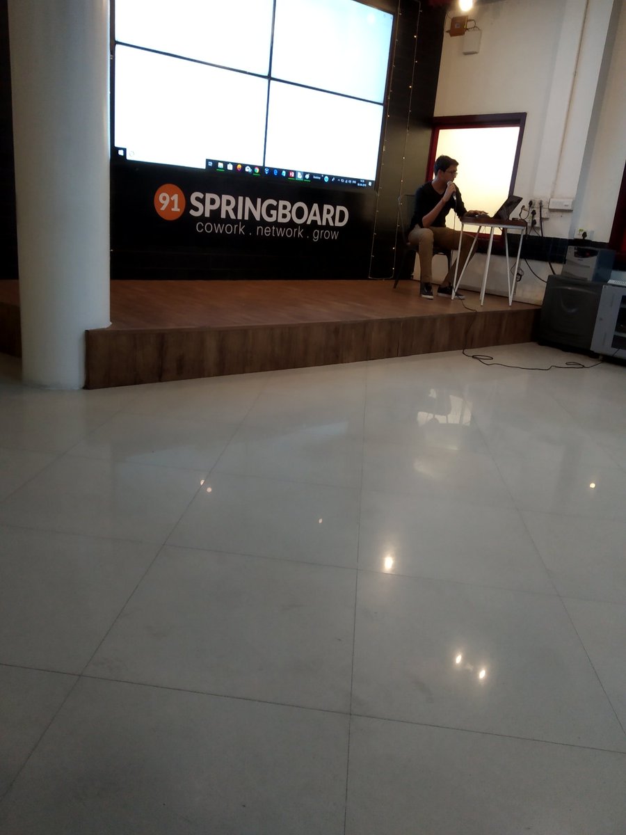 Rvtues's tweet image. Learning OOPs concept in Python in letspy bootcamp organized by girlsscript
#girlsscript
#letspy
#girlsscriptghaziabad
#girlsscriptnoida