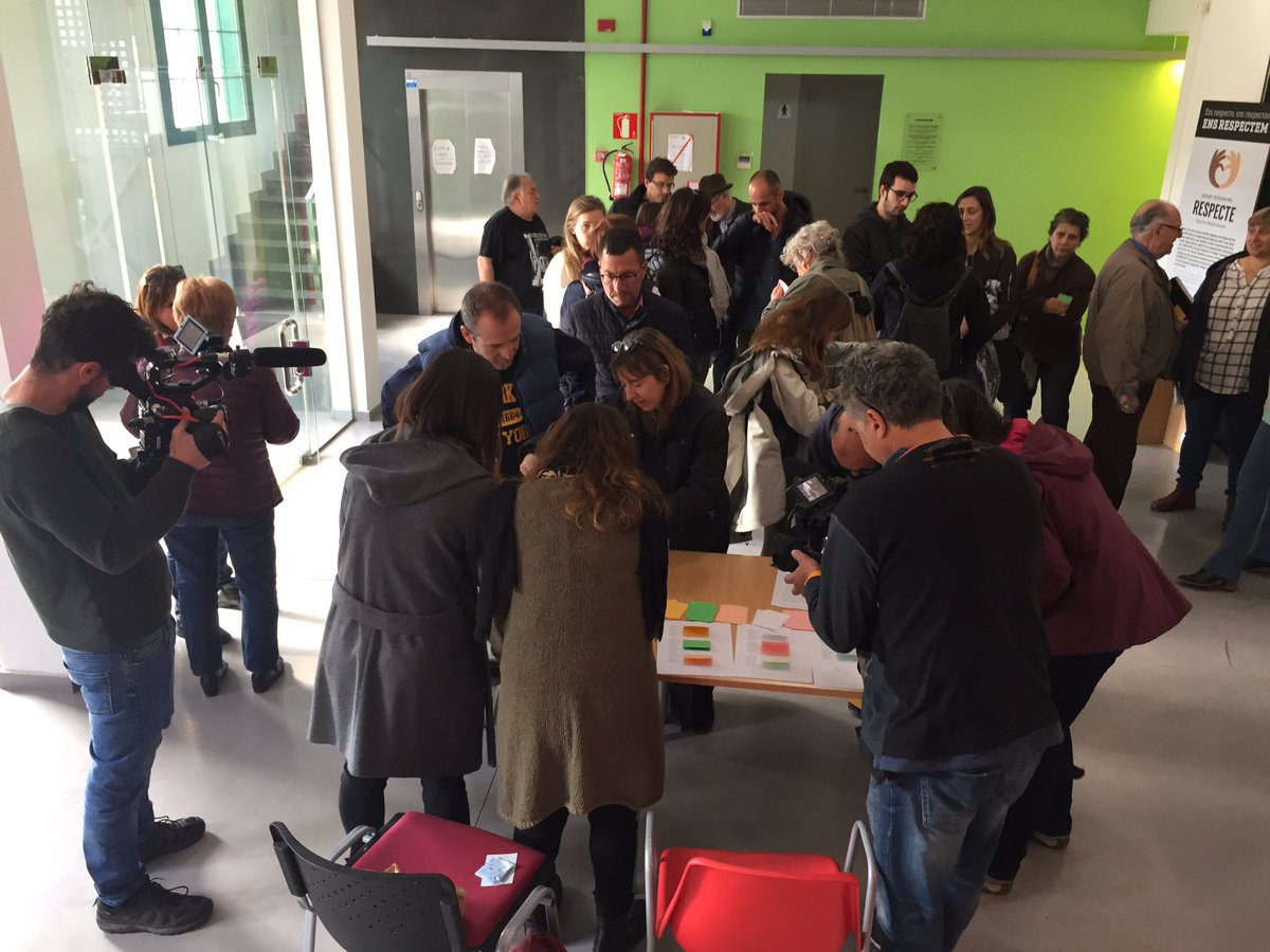 AntoniFerran's tweet photo. Tot apunt per començar @LluisosGelida https://t.co/ZoYF2vq5pD