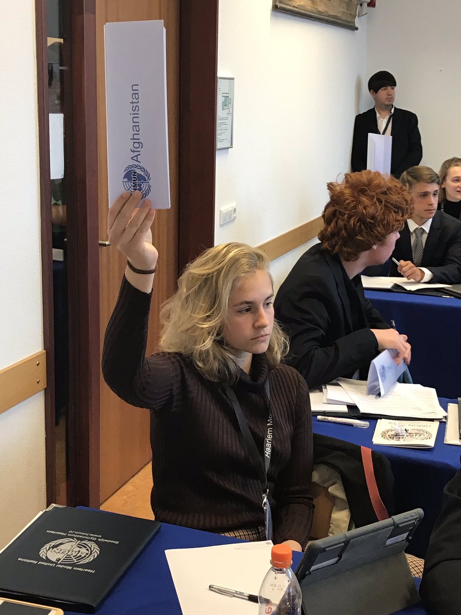 LaMirandaSchool's tweet photo. La Miranda's delegates in action. Second day at Haarlem MUN.
#HaarlemMUN2019 #LaMirandaMUN #amazingdelegates https://t.co/NUhMJFOpp7