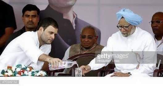 Lunatic_Jiggy's tweet photo. ✍चाल #चरित्र ओर #चेहरा चीखने #चिल्लाने से साबित नही होता..चरित्र #आचरण में दिख जाता है👏
ये विजय जूठ के सामने सत्य का है।
ये विजय जातियों के सामने एकता का है।
ये विजय बड़े बड़े उद्योगपति के सामने किसानों का है।
ये विजय अपशब्द के सामने मधुर शब्दों का है।
#RahulForBehtarBharat
https://t.co/Pp4uYBAScW