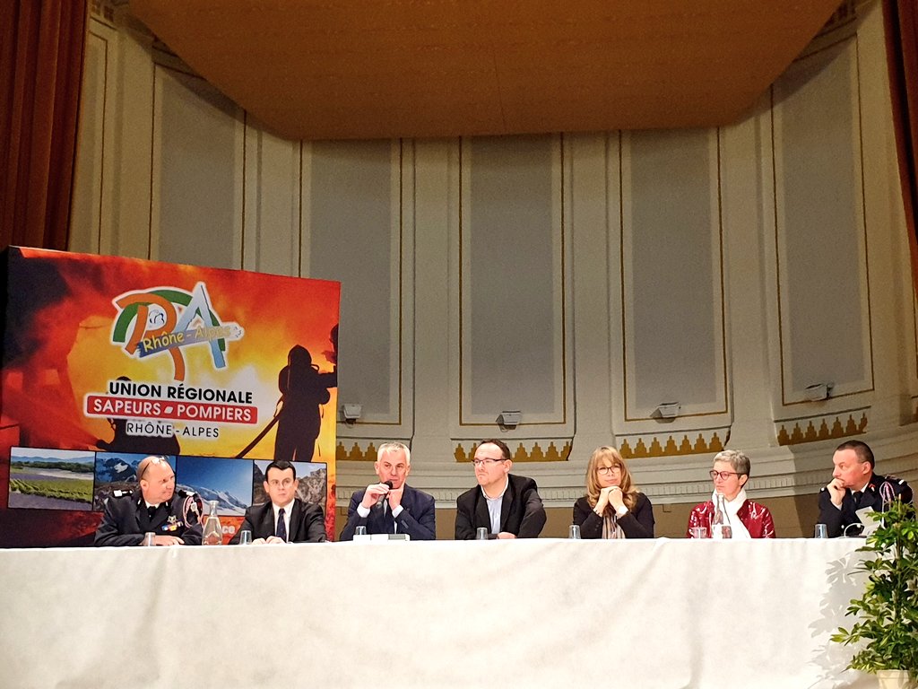 admjsp69's tweet image. [URSP 🚒]

Assemblée générale de l&apos;Union régionale des sapeurs-pompiers Rhône-Alpes à Jujurieux dans l&apos;Ain, avec la présence du président de la Fédération nationale des sapeurs-pompiers de France le colonel Grégory Allione 

#udmsp #sdmis