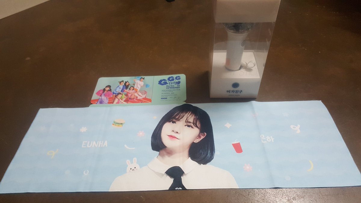 galaxybunny1996's tweet photo. I am Ready To Go anytime ~
#TimeForGFRIENDinMY #GO_GO_GFRIEND #GFRIENDinKL #GFRIENDinMY https://t.co/CCUVlzQYN1