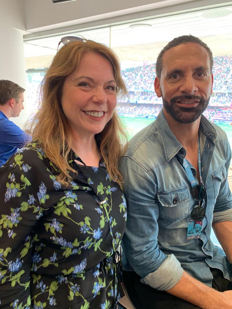 Having a great time at the Hong Kong Sevens with <a href="/rioferdy5/">Rio Ferdinand</a>! It's a pleasure to enjoy a tournament like this in a vibrant and exciting place like Hong Kong! <a href="/OfficialHK7s/">Hong Kong Sevens</a> #Rugby7s