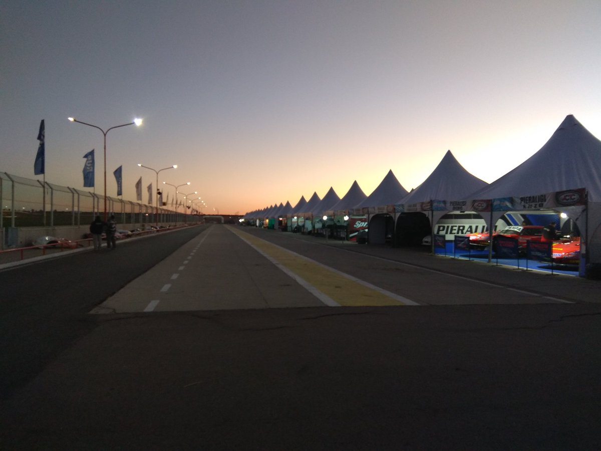 DaTrinidad's tweet photo. #TCMenTOAY Fecha #4
Buen diaaa...!! Hermosa mañana y frío como ayer...!!
A las 8 hs arranca las actividades...!! 
Buen sábado para todos...!! https://t.co/fb4a2SPcwT