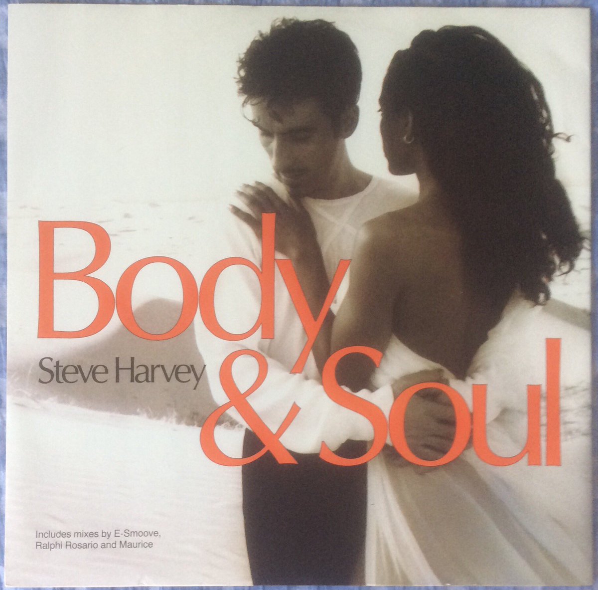Poplifer73's tweet image. Saturday morning soundtrack!
Steve Harvey “Body &amp;amp; Soul”.
1992 MCA Records.
#SteveHarvey #TwelveInchSingle #NowPlaying #Vinyl