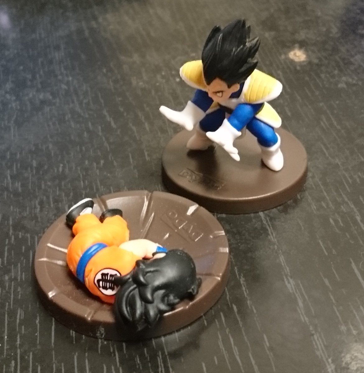 K Ta けーた 脊椎クラッシャー ドラゴンボール ベジータ ヤムチャ まぁ この二人が闘ったら こうなるよね