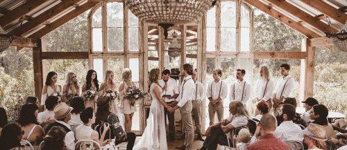 Real Wedding: Brooke &amp; Chris |The Woods of Jervis Bay ❤ wedfrwd.co/2IcmlIx