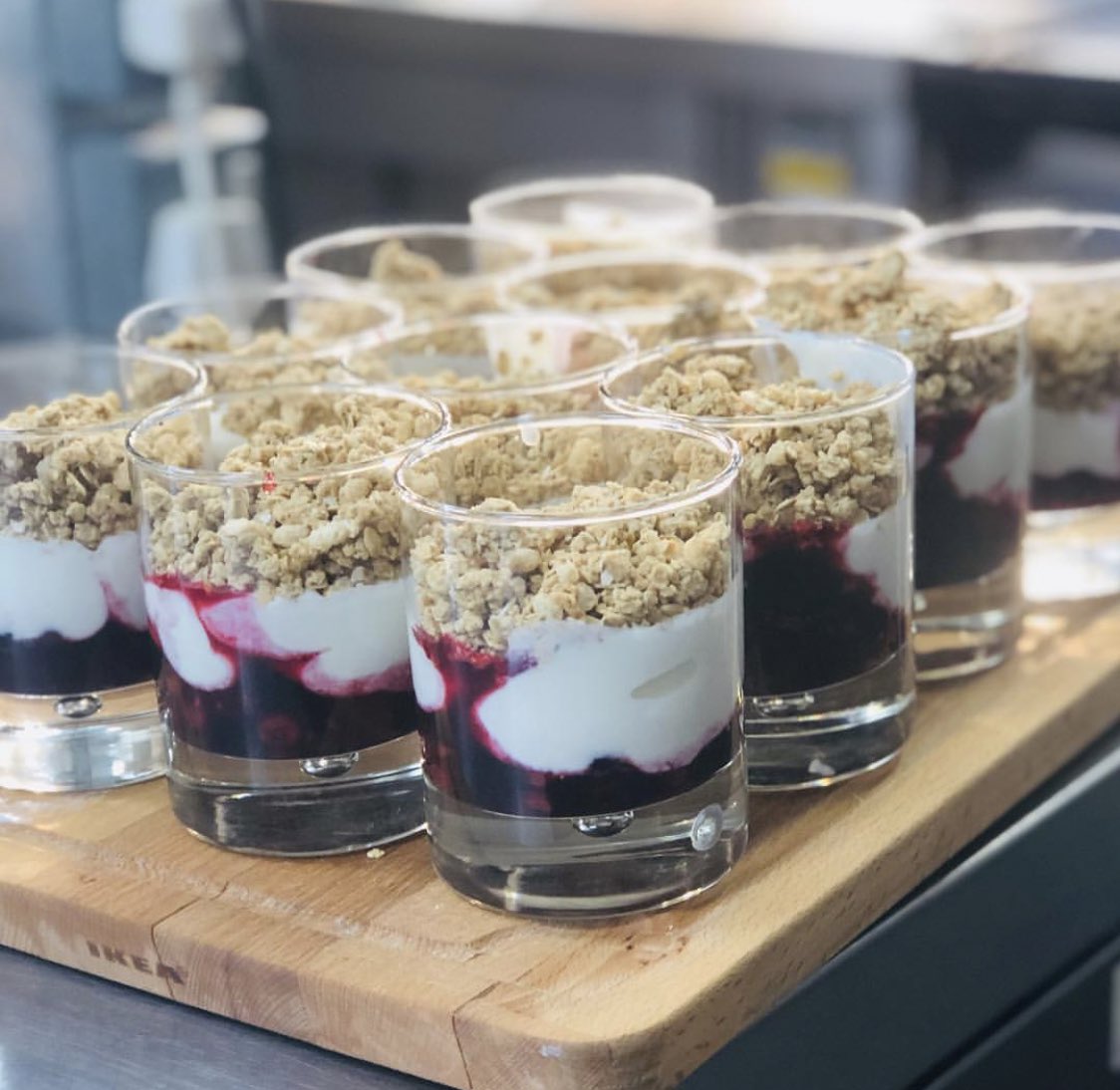 Don’t forget we serve breakfast from 9-11 every Saturday and Sunday! Come and start your day off the right way! #tadworth #breakfast