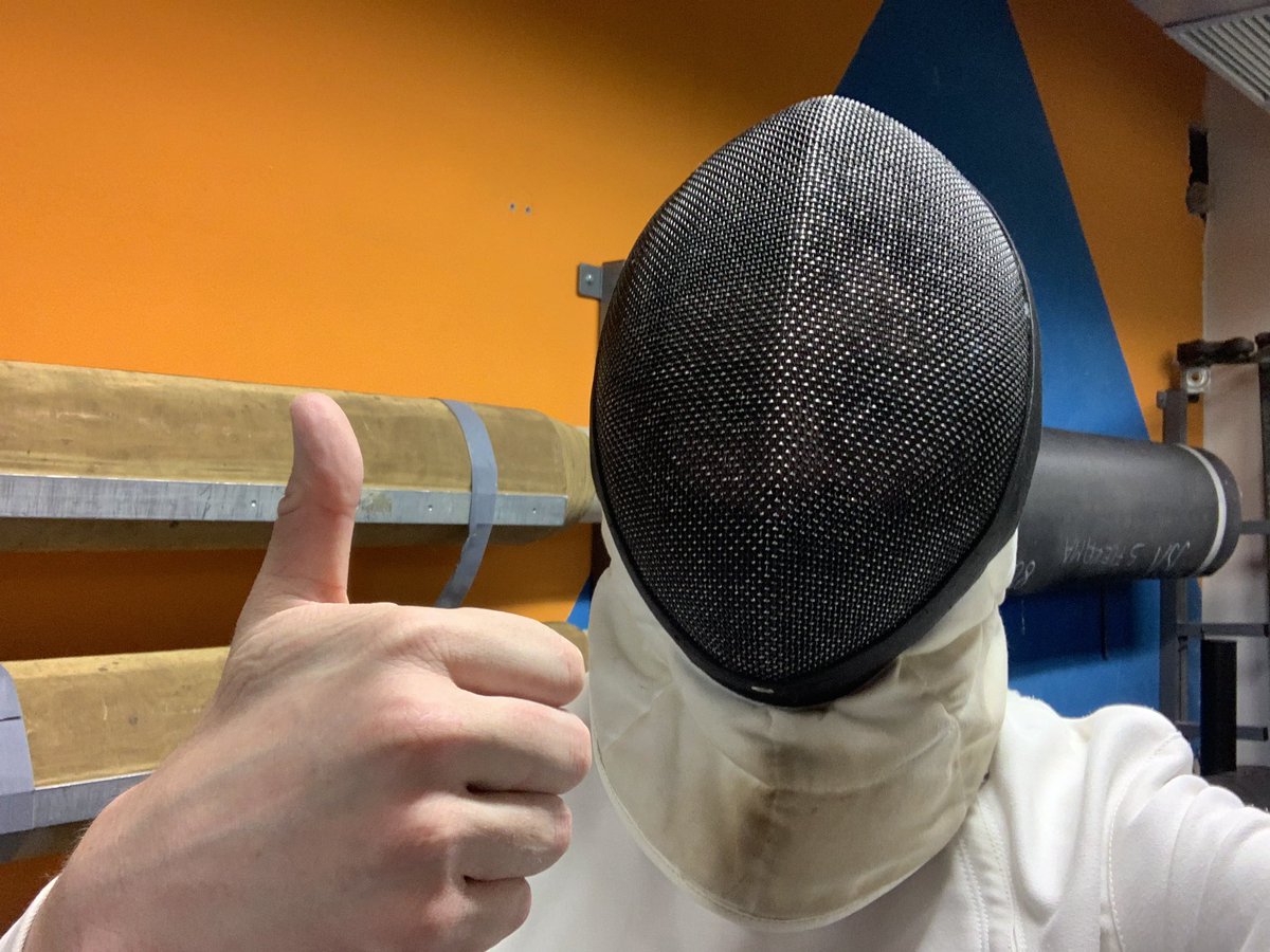 Kdepak, nejdu do včelína.. Už jsem vyzkoušel různé sporty, šerm až dneska. A bude to na <a href="/Radiozurnal1/">Radiožurnál</a>