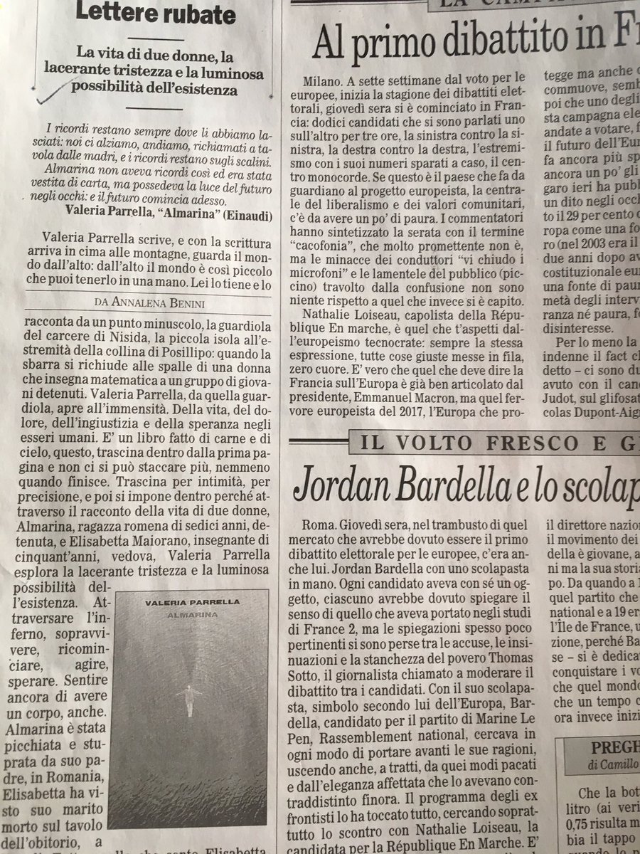 Almarina (@Einaudieditore) di #ValeriaParrella è “un libro fatto di carne e di cielo” che “si impone dentro perché attraverso il racconto di due donne...esplora la lacerante tristezza e la luminosa possibilità dell’esistenza.”
@annalenabenini #Lettererubate.