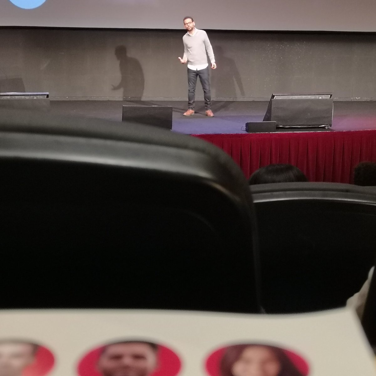 salmorejodgt's tweet photo. A la gente solo le importas en la medida en la que le aportas @seblora
#PROmarketingDAY https://t.co/tdQDoP1X4X