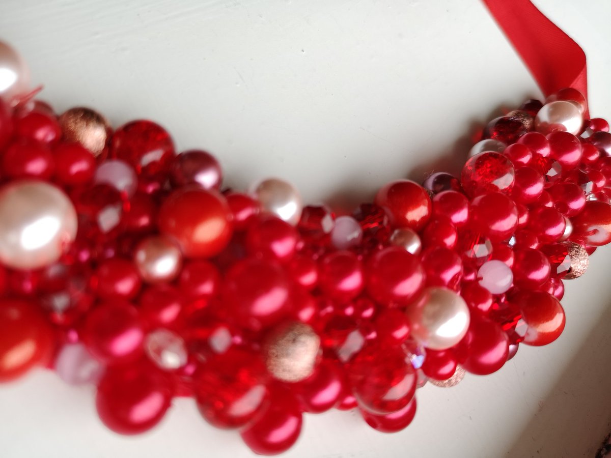 Up close and personal with this red and pink beauty #irishmade #SaturdayMorning