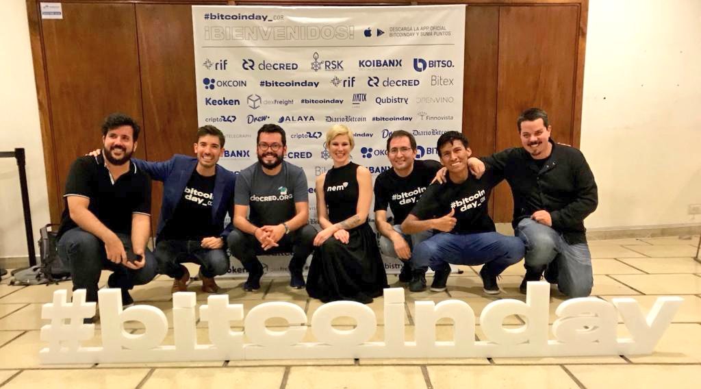 ElianXBT's tweet photo. @decredproject estuvo presente en @BitcoindayLa y @EsCointelegraph nos hizo una mención en su articulo sobre la conferencia. Estamos encantados de crear puentes con #Argentina y toda América Latina. Muchas gracias @FerQuiros #BitcoinDay_Cor #Decred $DCR https://t.co/YZgqgTYLMe https://t.co/SwFXVbu70A