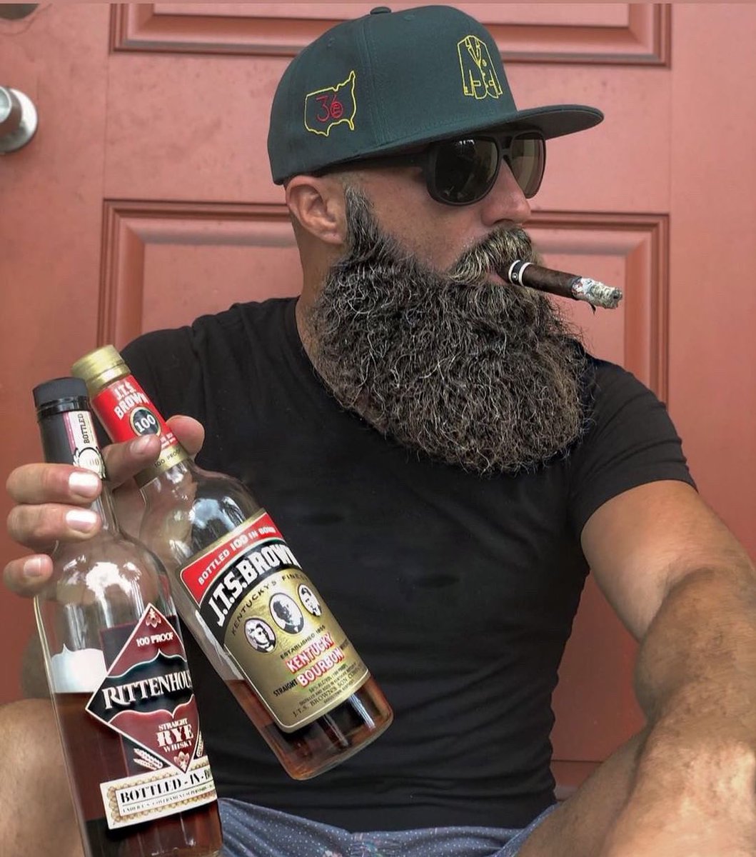 Masters Snapbacks back online for 36 more hours then they gone...

36golfco.com/product-catego…

📸 - <a href="/bindersstash/">Binders Stash</a> #masters2019