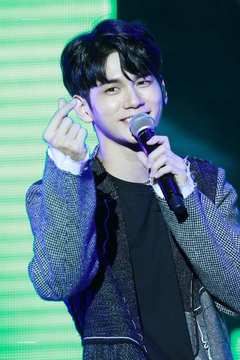 neverland_osw's tweet photo. ❤️ 190406 #옹성우 나는 환하게 웃는 니가 좋아~ 😍 https://t.co/9D7stJAiOL