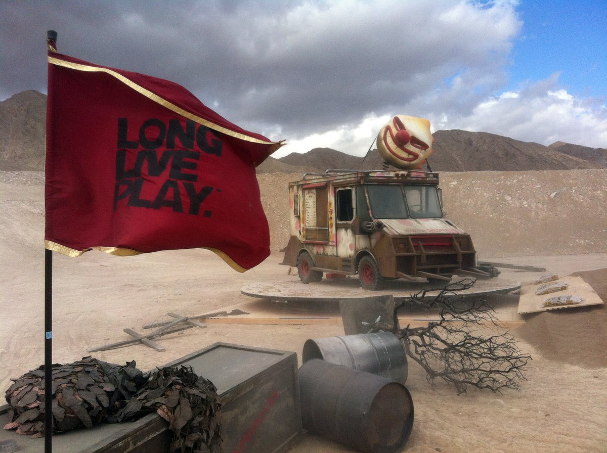 SaveTwistedM's tweet photo. Greatness Awaits #SaveTwistedMetal 🤡@PlayStation @ShawnLayden @yosp https://t.co/YPIhrHuAKb