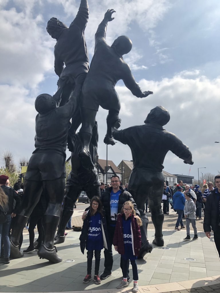 gmailgill's tweet photo. Twickenham! #DysonAtTheClash https://t.co/cPB7ig5lLF