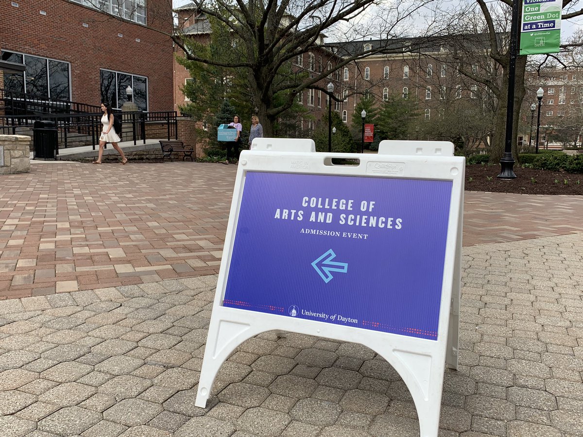 UDaytonCAS's tweet photo. Today we welcome nearly 200 #FutureFlyers to the @univofdayton campus for our second Admitted Student Day. #visitUD https://t.co/6Mmn3jK5tu