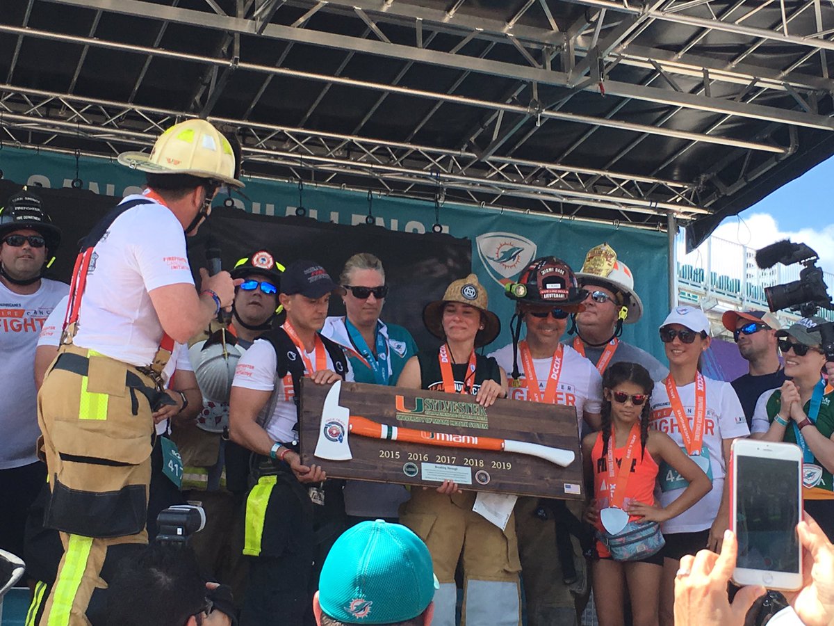 LisaWorley_UM's tweet photo. Amazing turnout from firefighters across the state to recognize the work of the #ExhaustCancer Firefighters Cancer Initiative @SylvesterCancer led by Dr Erin Kobetz. She was given the axe to breakthrough with innovation. #DCCIX https://t.co/KQZn02Vwda