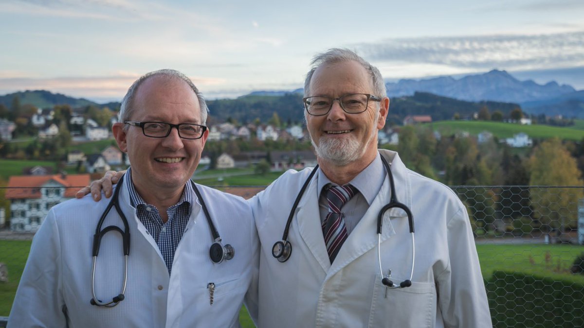 Paracelsus_CH's tweet photo. Wieder an der Paracelsus-Klinik: Dr. Thomas Rau und Ioannis Vogiatzis kehren zurück! Again at the Paracelsus Clinic: Dr Thomas Rau M.D. and Ioannis Vogiatzis M.D. return! https://t.co/diCHUaOJdE  @tagblatt_ch https://t.co/0rJMJdInNC