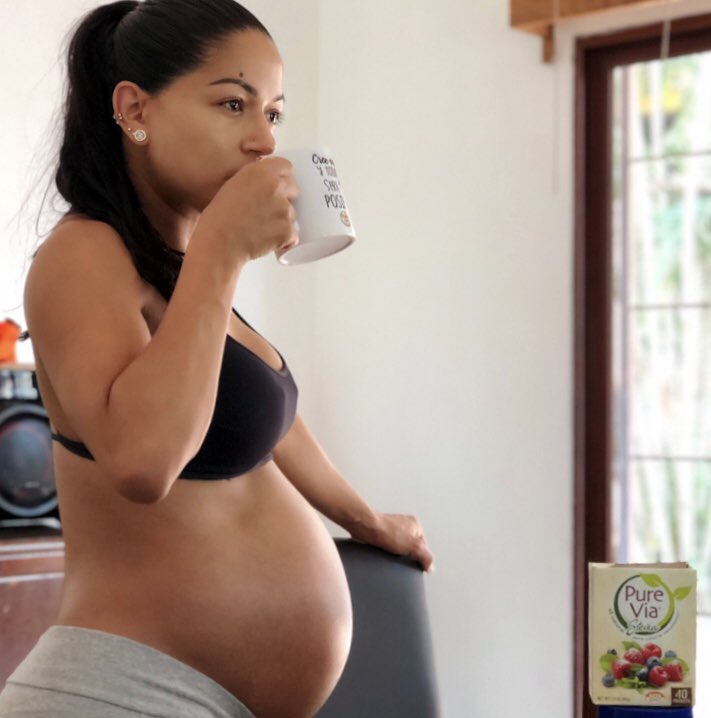 NoraErazohn's tweet photo. -7 días 👶🏻😍🙏🏼 #9meses #Milaonboard .
.
“Cree en ti y todo será posible”
.
#NE #NoraErazo #sábado #saludconNora #entrenaconNora #saludintegral #pregnant #fitmom #fitness #sps #sanpedrosula #Honduras #Diosmifortaleza #mamáxsegundavez #guerreradeDios #FéInquebrantable x2 💕 https://t.co/JrWNqk0s9h