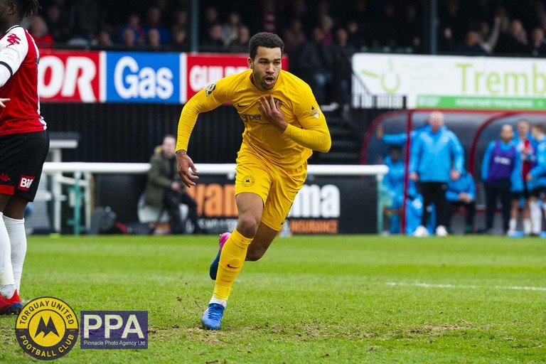 FULL TIME: Woking 3-3 Torquay.

Arise, Sir Ben! #tufc #WOKvTOR