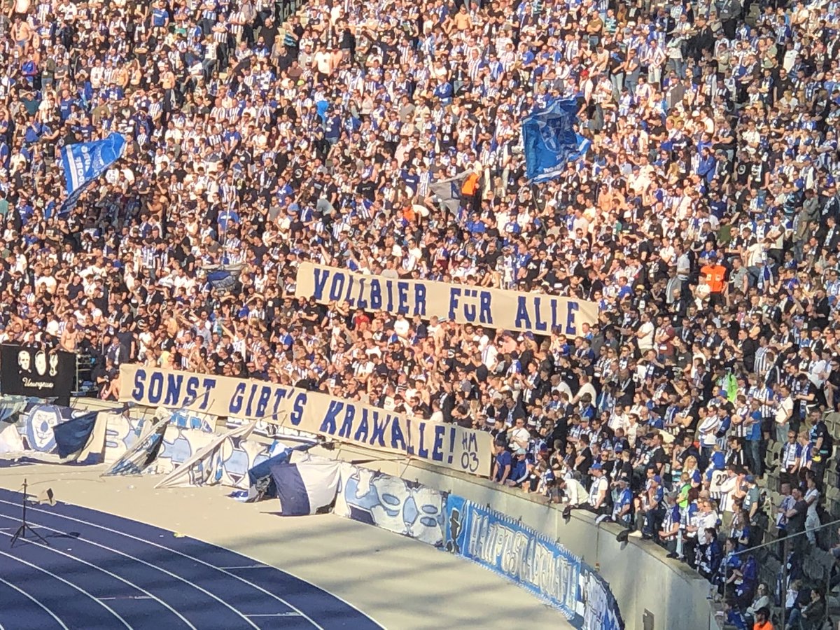 hofamarkus's tweet photo. Klares Statement heute 😜 #BSCF95 #fortuna #95ole https://t.co/GG5OYunPwD