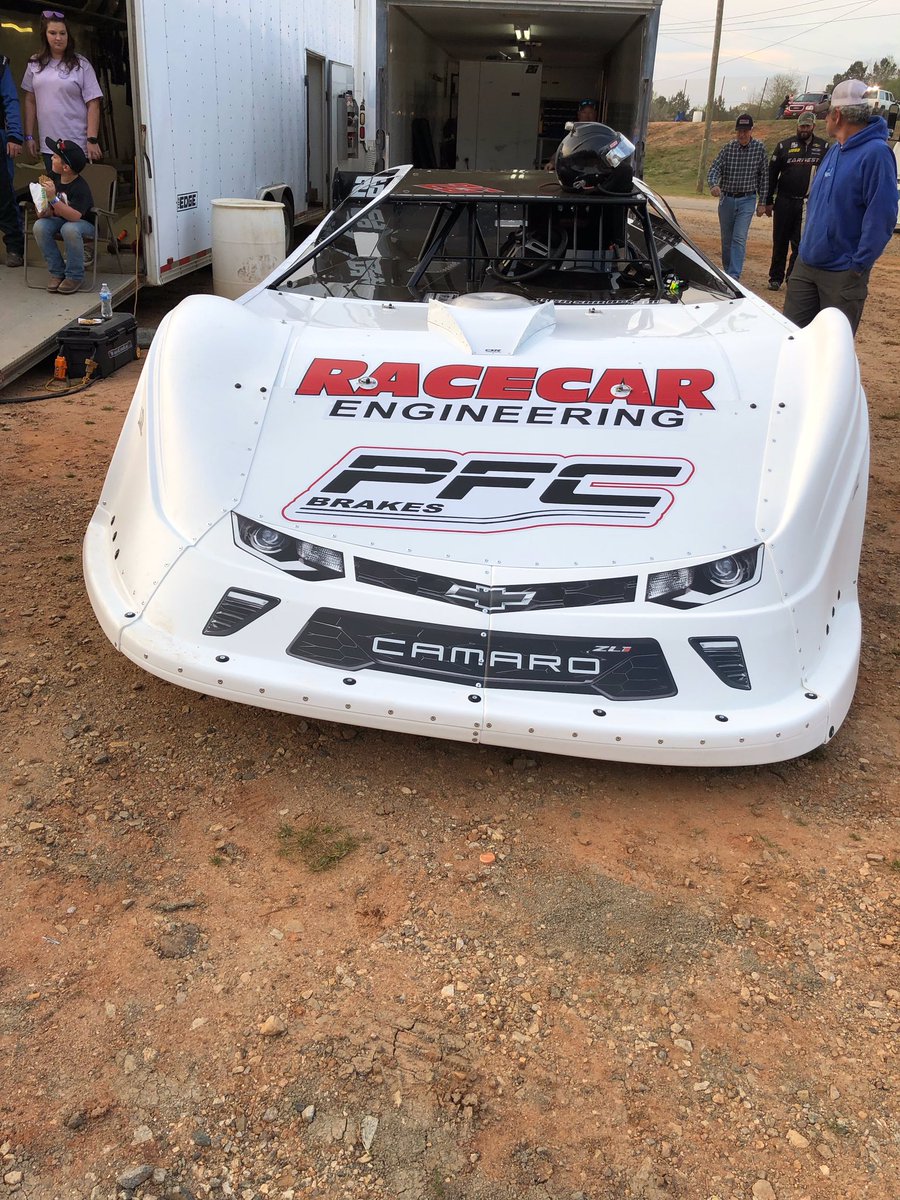 bubbapollard26's tweet photo. Headed out to Toccoa Speedway for the @FASTRAK_SE event. Follow along @speed51dotcom for live coverage. https://t.co/zaxSueY90C