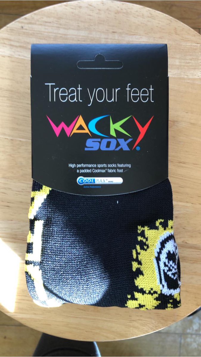 FRUFCSamurai19's tweet photo. Tour sock still available to buy £5 a pair.
Small 12-2, medium 2-6, large 7-11.
We will be in the members lounge for till 5.15pm  #FRUFCSamurai19 https://t.co/DomA7sswp6