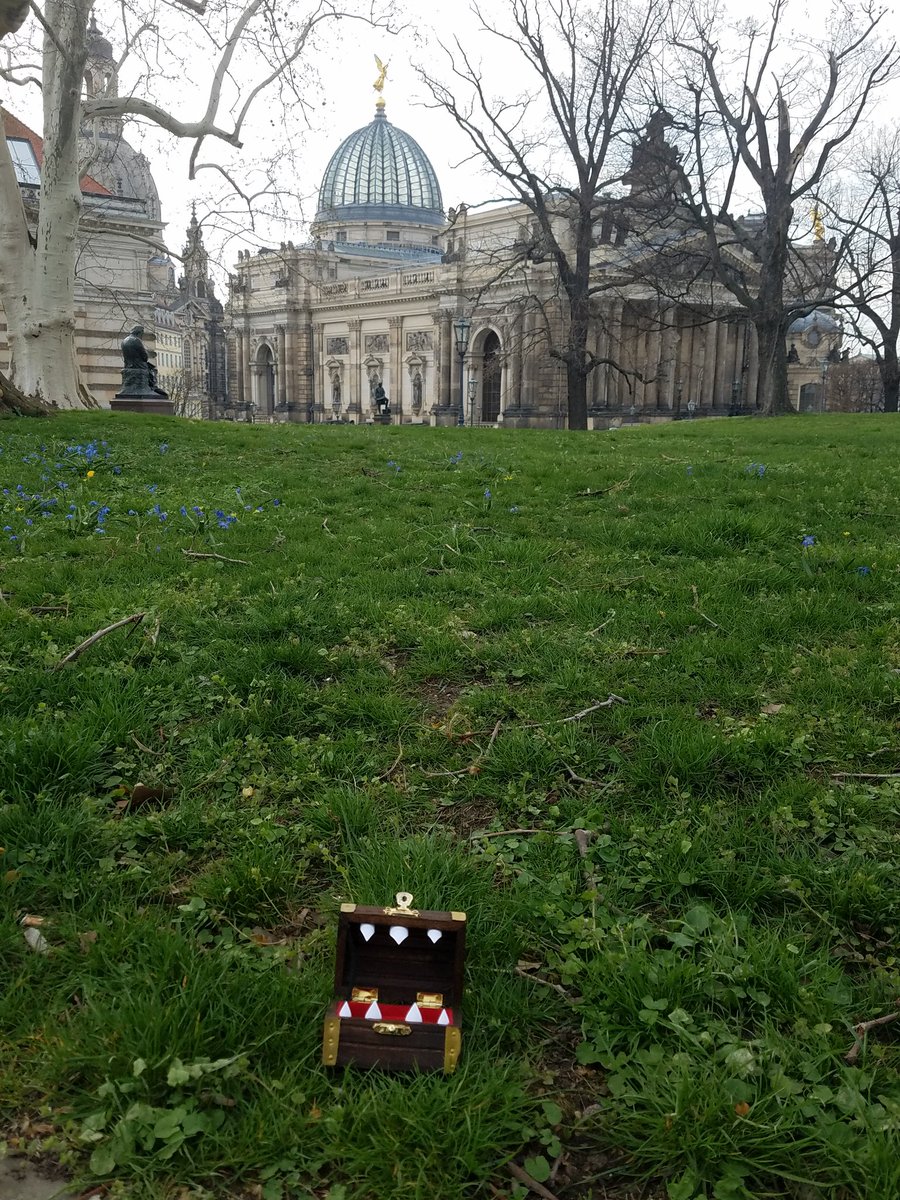 GamingGeare's tweet photo. Scavenger hunt was a hit! #mimsythetravelingmimic #mimic #travel #germany #dnd #dresden #siteseeing #scavengerhunt https://t.co/qUjgR0PCuN