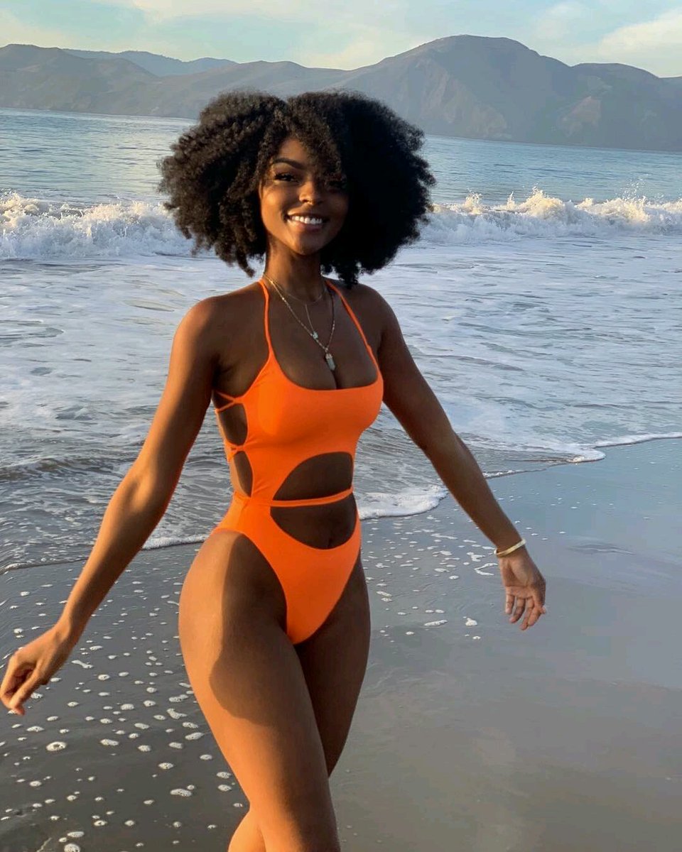 WhoreWhoresonly's tweet photo. cold vibes 🌺 https://t.co/70guLxfuQ1