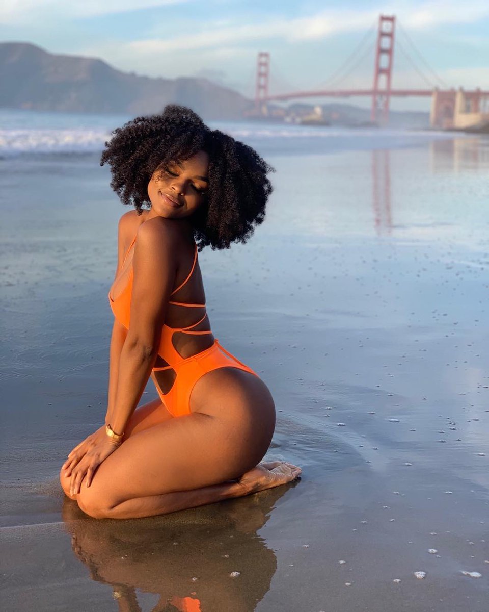 WhoreWhoresonly's tweet photo. cold vibes 🌺 https://t.co/70guLxfuQ1