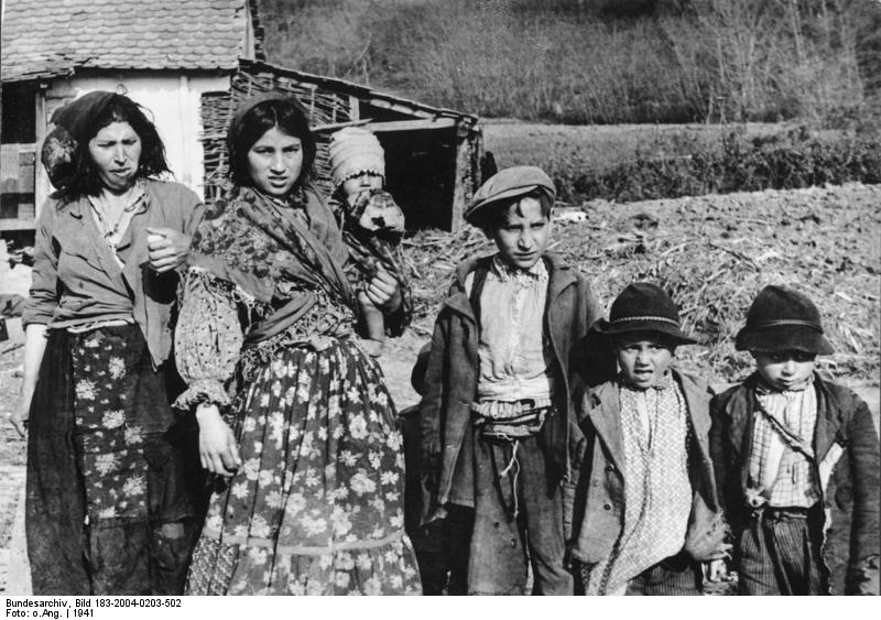 5) learn our historylearn how we live, learn how we came to europe, learn why we& #39;re a "closeted people", learn where racism comes from to better fight itresources:*  https://kopachi.com/articles/... romafacts