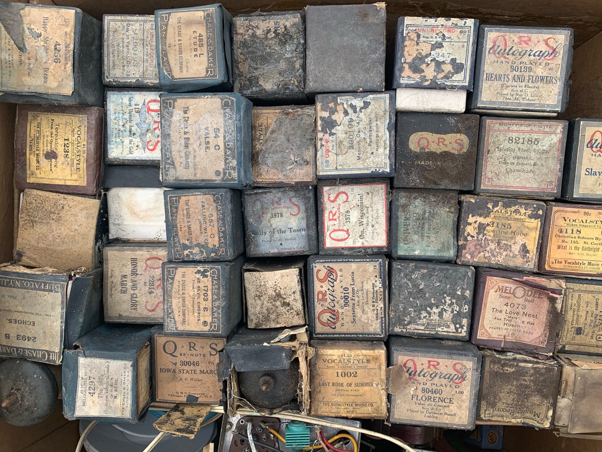 Piano roll music by the box