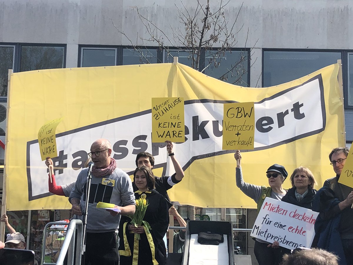 NicoleGohlke's tweet photo. #ausspekuliert ist‘s in #München .
Es geht um nichts Geringeres als sich die Stadt zurückzuholen.
#Mietenwahnsinn #D0604 https://t.co/563u0R8gvK