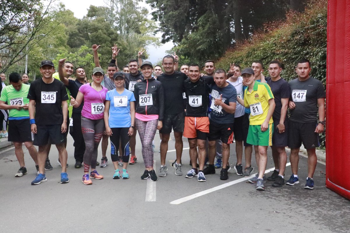 PosgradosPonal's tweet photo. Nos encontramos en nuestro evento deportivo #RunningESPOL 🥇 orgullosamente @PosgradosPonal promoviendo hábitos de vida saludable https://t.co/gt9LDe1SRO