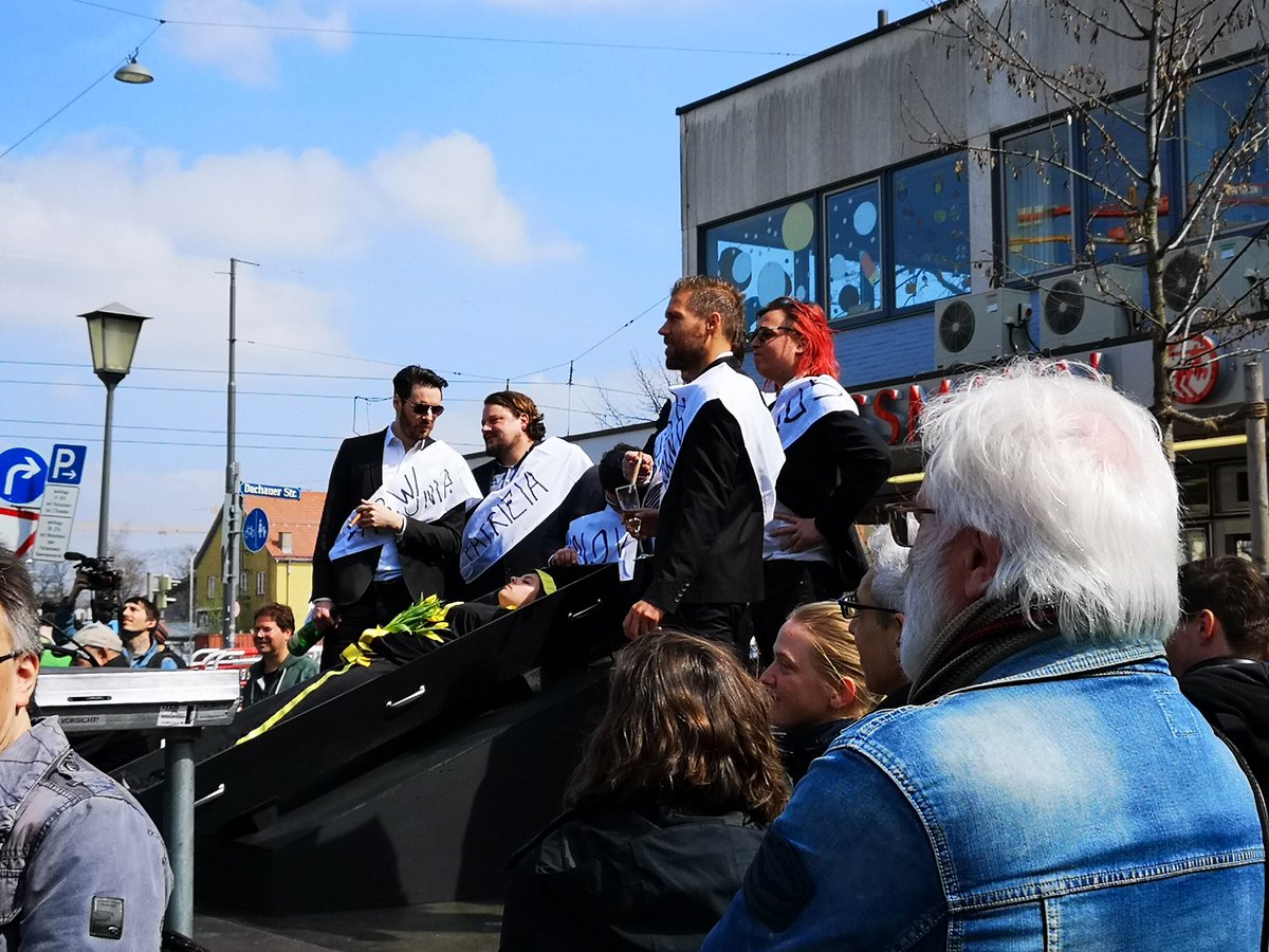 #Mietenwahnsinn Spekulanten tragen das Münchner Kindl zu Grabe