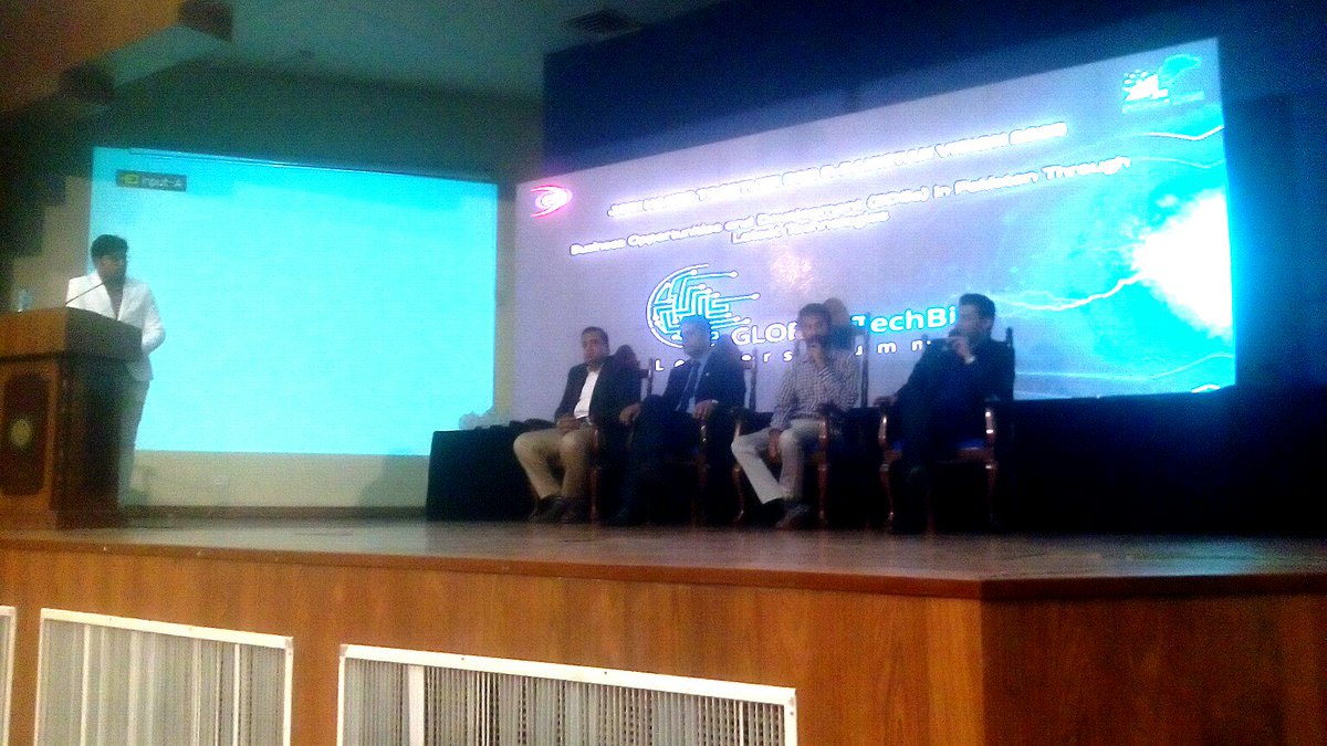 NimisDotAsia's tweet photo. #RegTech discussion going on in #IIUI Auditorium by #NIMIS. Panelists from #PTA #SECP #NACTA &amp; #NUST.
#FinTech #Blockchain #IOT #AI #4IR #Pakistan https://t.co/pWSbtHvBTi