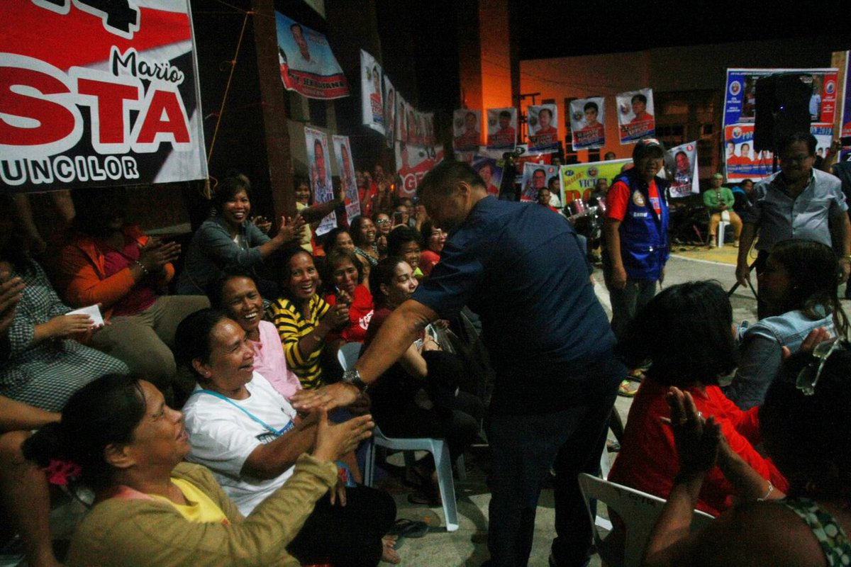 jvejercito's tweet photo. Barangay San Juan #Surigao City mini rally. Thank you! π
#26Ejercito #MrHealthCare #SenJVServes #SenJVParaSaBayan https://t.co/lOTYCyi7JS
