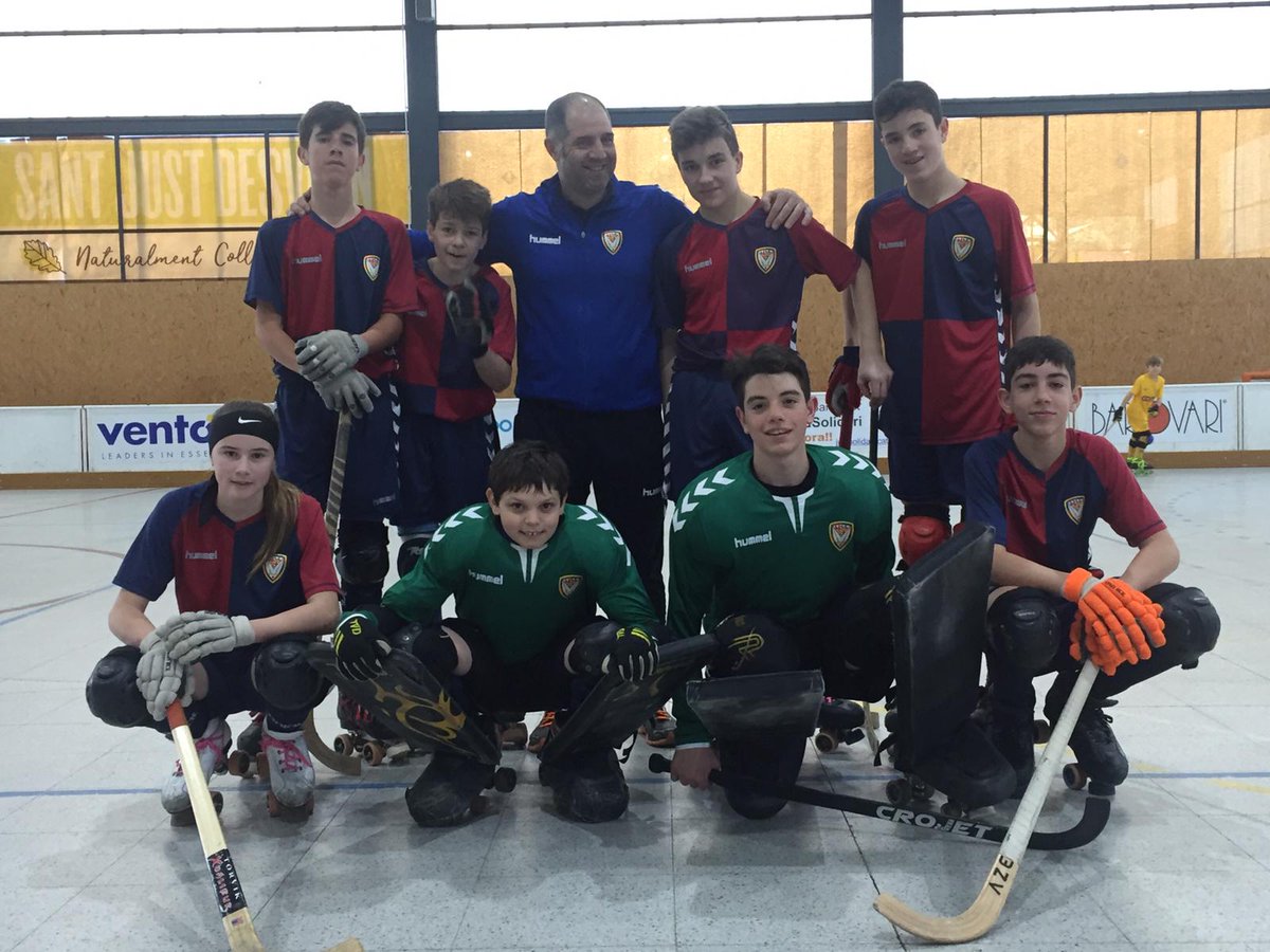 IgualadaHC's tweet photo. L'aleví B es classifica pels campionats de Catalunya que es jugaran divendres i dissabte que ve a Girona.

#baseihc #somhigualada #caminemsemprendavant #igualada2019 https://t.co/VO0iEZ6pBW