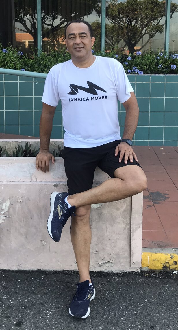 christufton's tweet photo. Lifestyle is the best medicine 🏃🏾‍♂️. #8MileRun #LetsKeepMoving #JaMoves https://t.co/KSk7aVn6lK