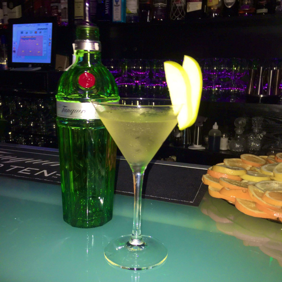 Este frío invernal 🥶 en plena primavera q no te impida salir de casa,  déjate dar calor con lo mejorcito 😬.