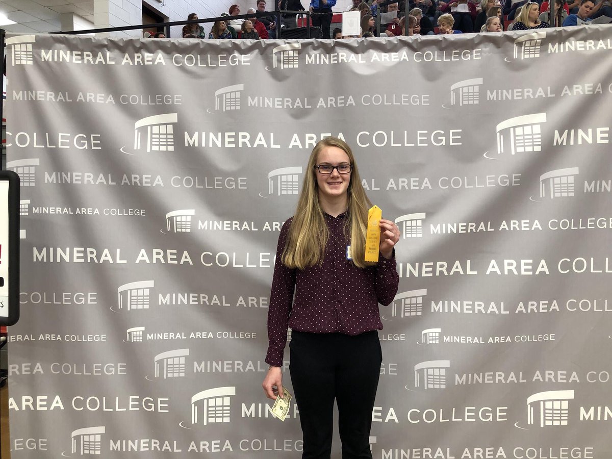 Knights_PAGES's tweet photo. Congratulations to PAGES students that placed at MAC Science Fair.  It was a great learning experience for all! #GOMACCARDS #KnightsR7 https://t.co/MzyyjG5Nz5